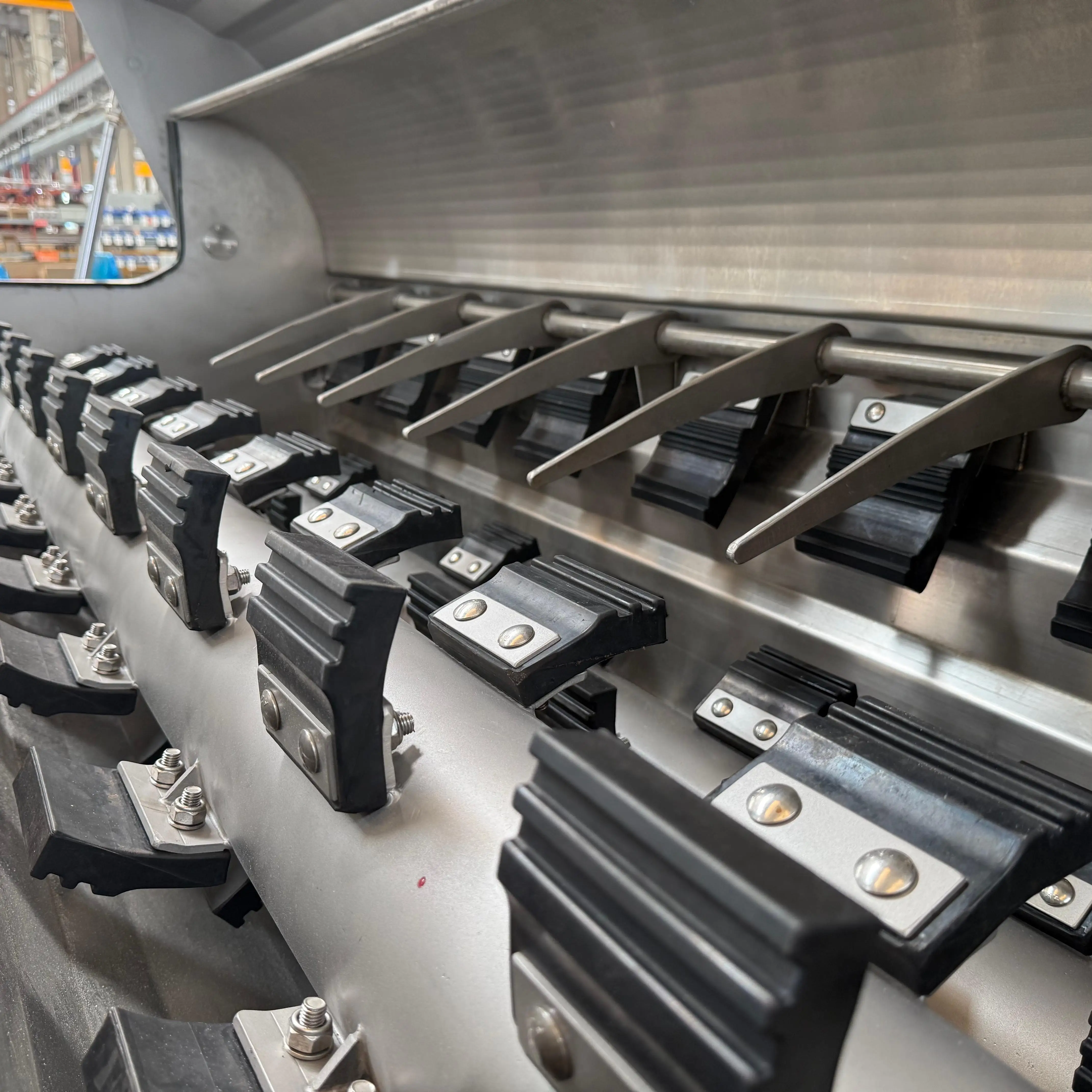 Industrial Automatic Pig Scalding and Dehair Machine Stainless Steel Hog Slaughter Equipment for Complete Pig Processing Line