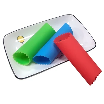 Wholesale Reusable Silicone Garlic Stripper Portable Garlic Peeling Tool Kitchen Gadgets