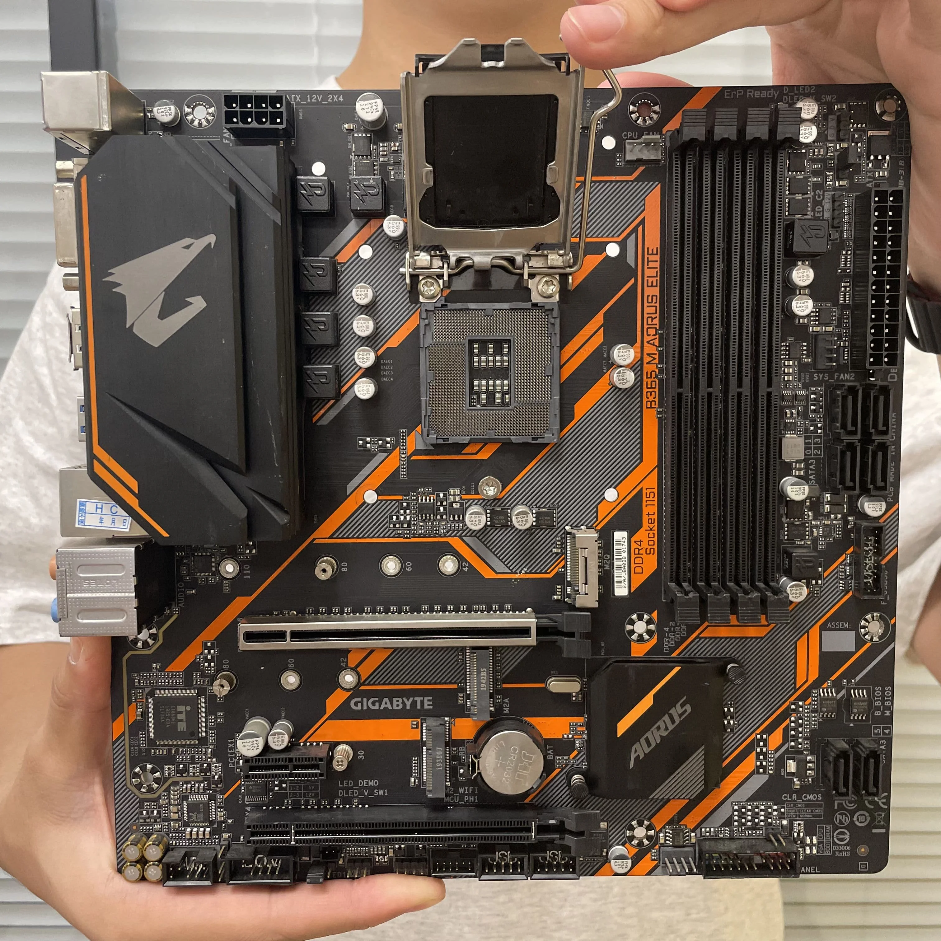 Motherboard Gigabyte B365m Aorus Elite Cpu Support GIGABYTE B365