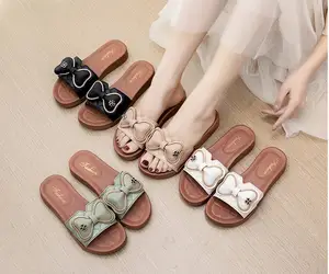 Customized logo Summer Pointed-toe Ladies' Flat Sandals Ladies' Sandals and slippers