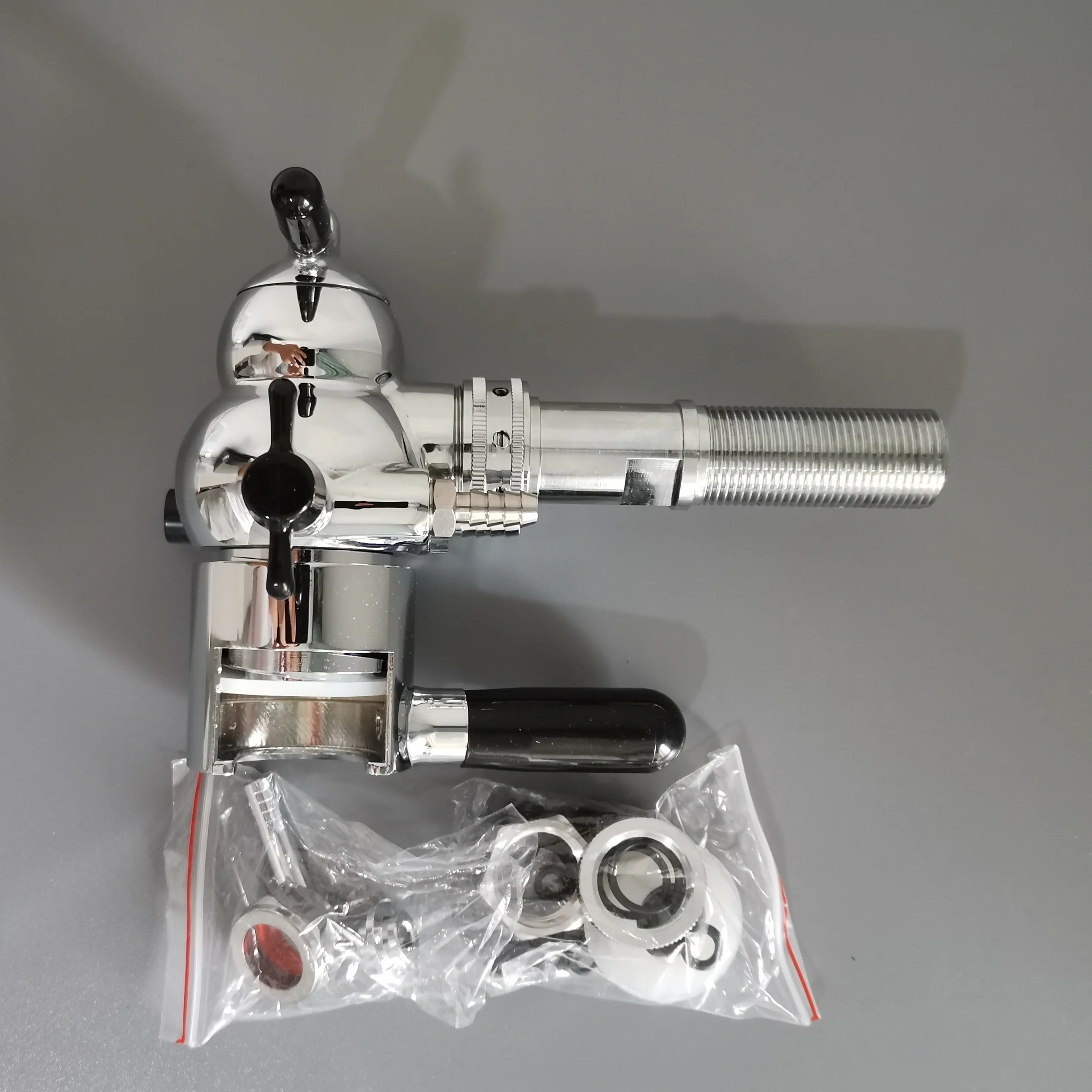 Isobaric Tap Growler Filling Station Beer Dispenser Beer Pegasus Bottle Filler for 26.5mm 28mm  38mm 42mm Bottles