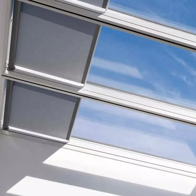 Electric Remote Control Skylight Blinds Automatic Skylight Shades Rechargeable Blackout Blinds Motorized Transparent Roof Blinds