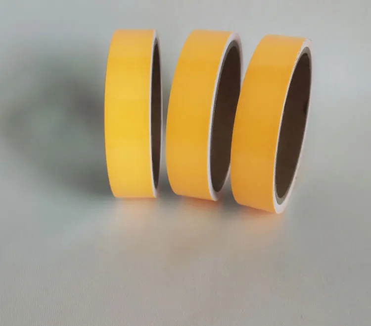 Tape-Lum_21.jpg
