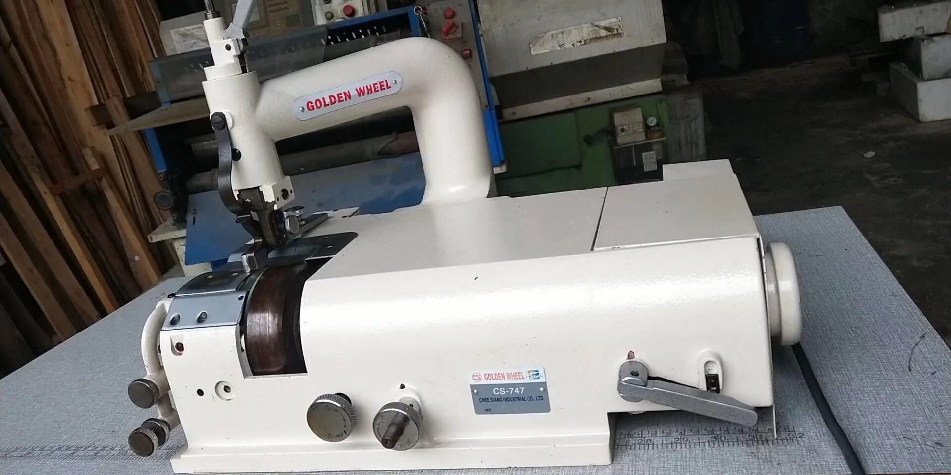 High Quality Golden Wheel Cs-747 Special Models Industry Sewing Machine -  Buy Second Hand Industry Sewing Machine Golden Wheel Cs-747,Taiwan Famous 