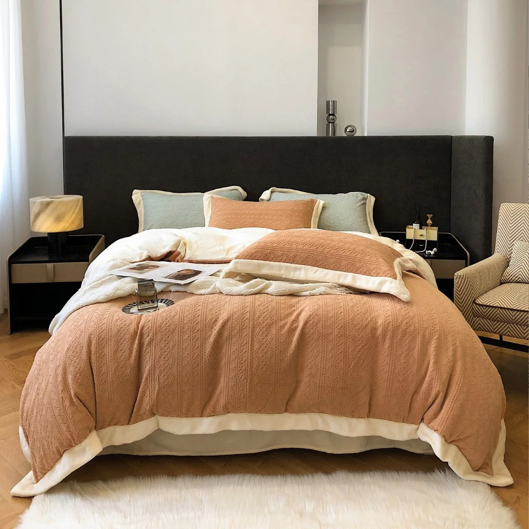 Hot Sale 2023 Velvet Green Warm Flat Sheet Comfortable King Size Duvet