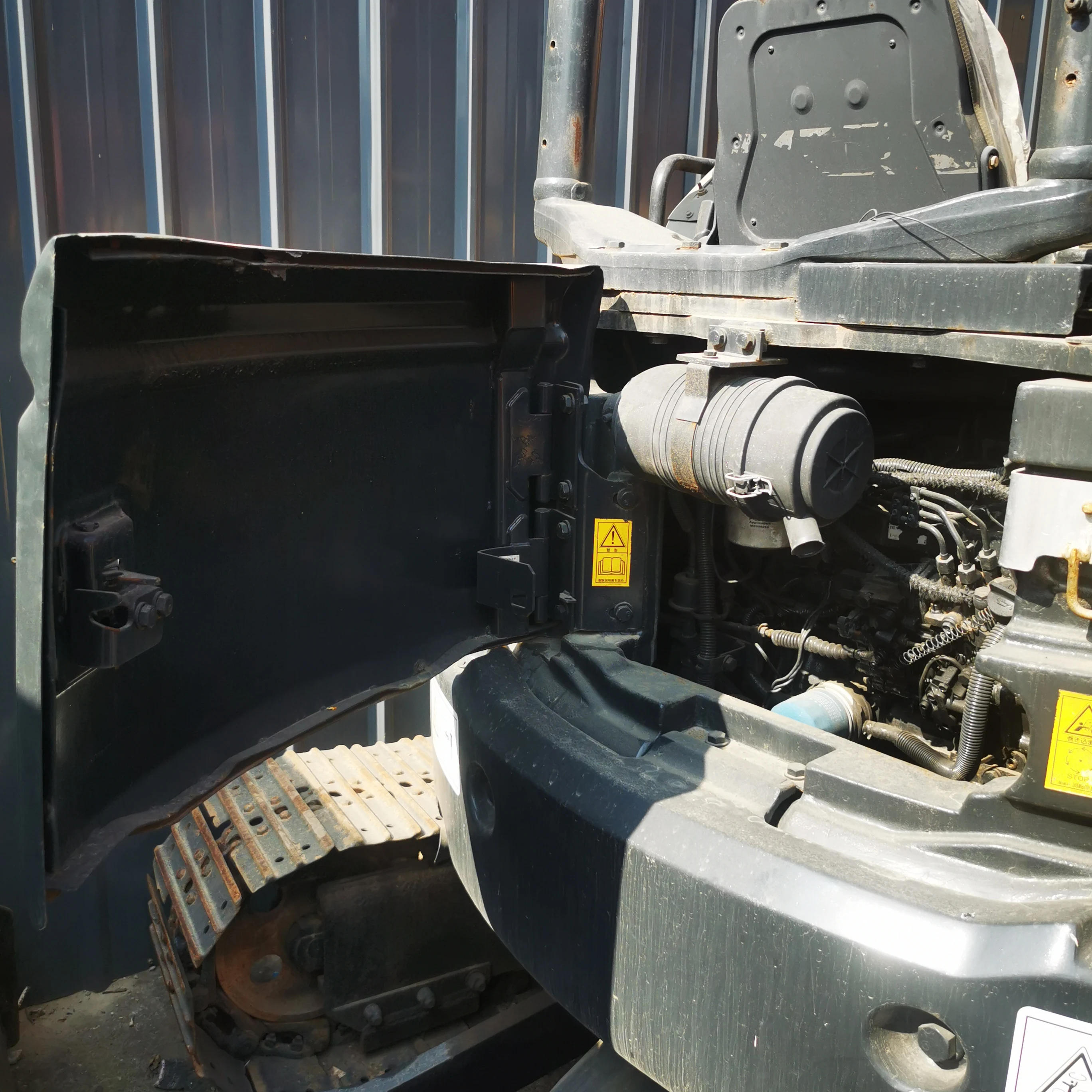 2018 Model Used Komatsu PC40-2 Excavator with 40 Ton Operating Weight and 0.2 m³ Bucket Capacity