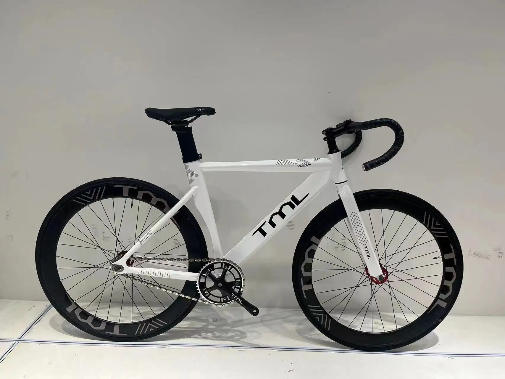ＦＩＸＥＤ　ＧＥＡＲ　７００Ｃ　白　配達可能 2026-White-Color-Factory-Price