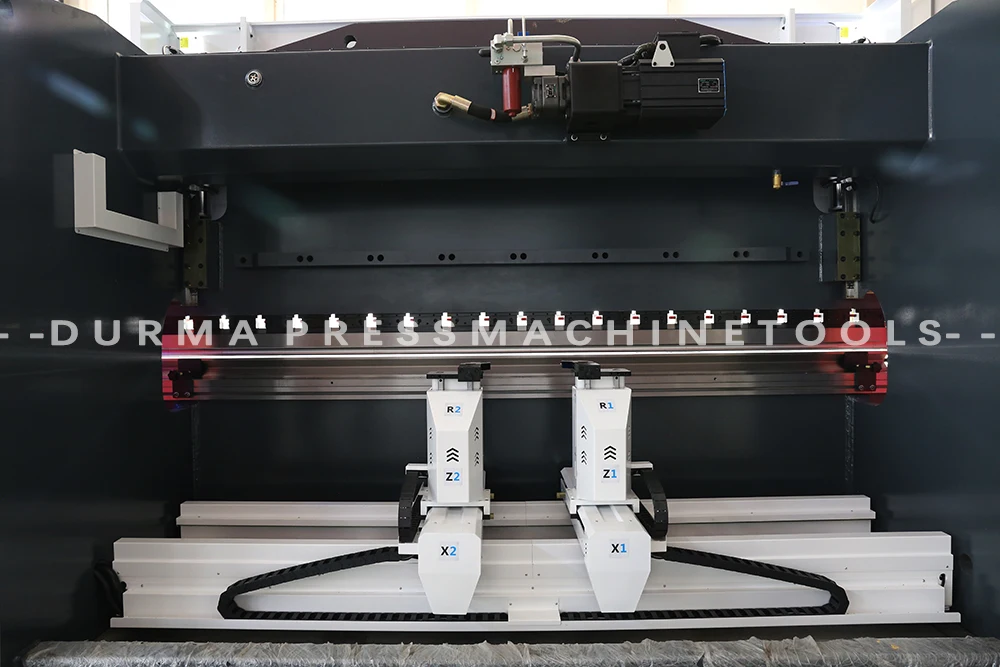 CNC DA69T Controller Metal Hydraulic Bending Machine Servo Electric Press Brake Machine