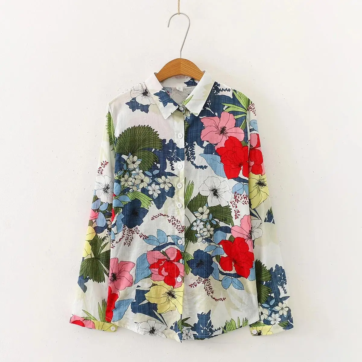 Compra Venta Al Por Mayor Camisas Femininas 2017 Camisa Blanca Mujeres Tops  Hallow Out Flowers Algodón Lace Blusa Moda Moda Mujer Coreana Moda  Vetemento Femme 5XL Barato | Entrega Rápida Y Calidad 