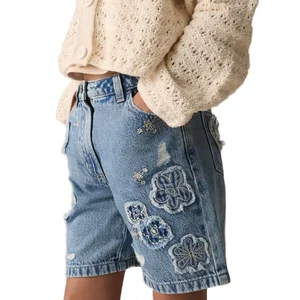 Guangzhou ODM/OEM Summer High-quality and Popular Custom Girls' Fashion Denim Shorts with Flowers