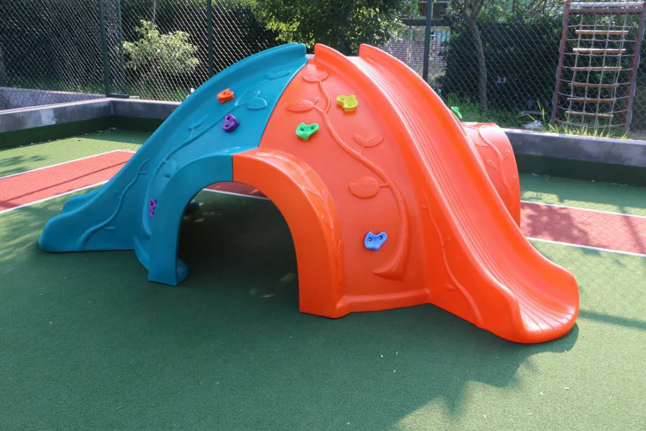 Frames Indoor Exercise Machine Used Rock Wall for Sale Amusement Park Climbing Rope Ladder