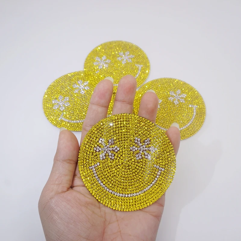 Free sample factory wholesale iron on smiley face crystal products tshirt appliques