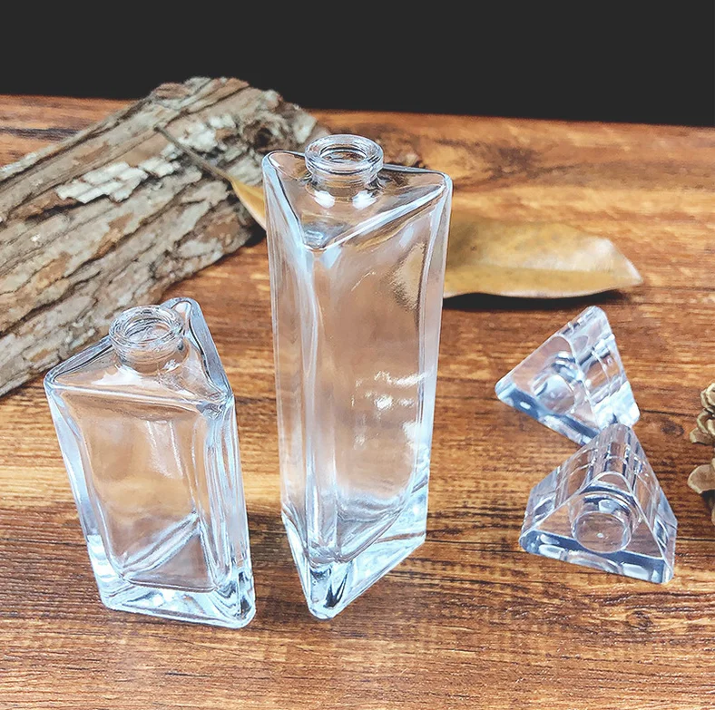30ml 50ml Glass Triangular Transparent Perfume Bottle With Acrylic Cap  Refillable Cosmetic Container Packaging
