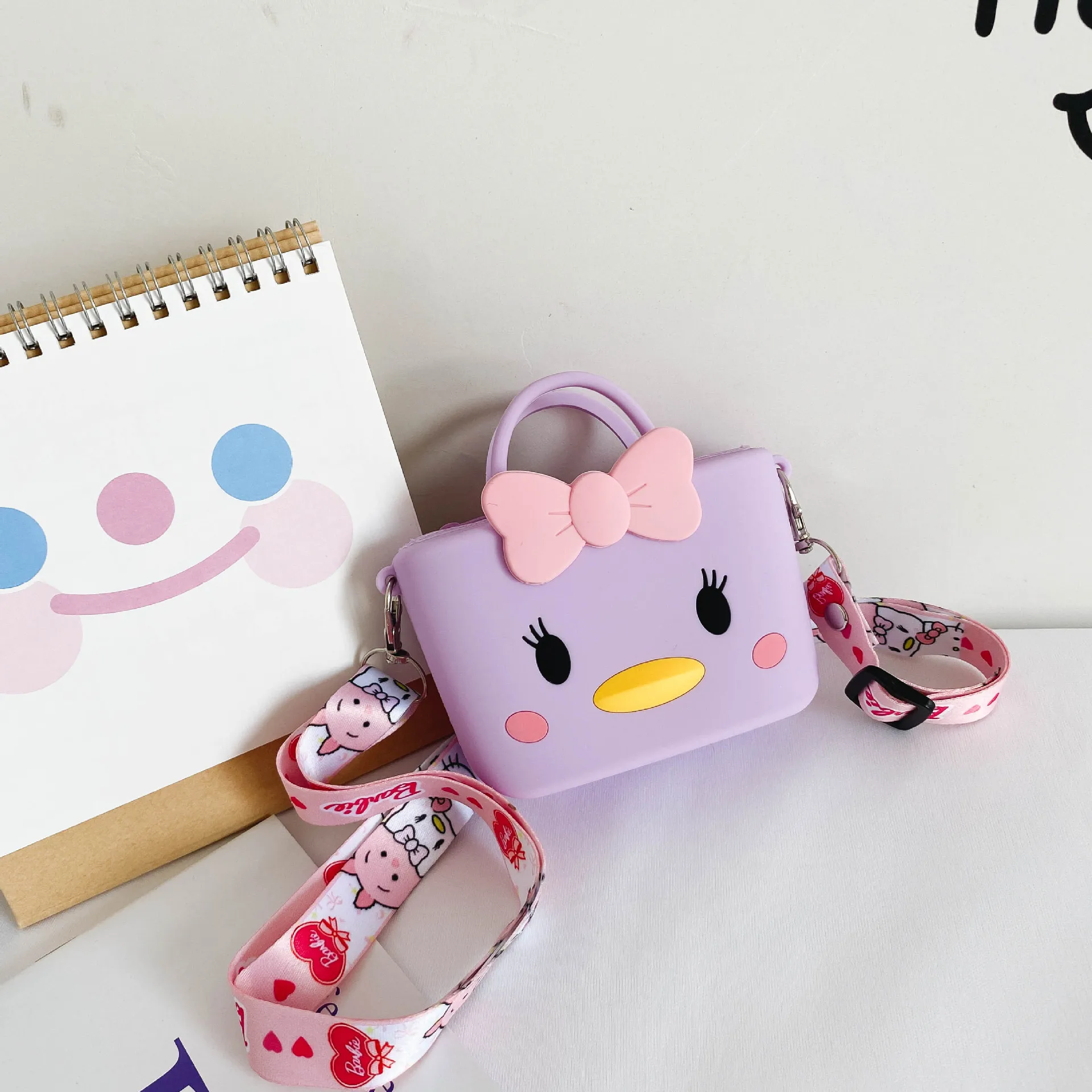 New Korean kids shoulder messenger bag mini coin purse accessory bags lil girls purses girls cute crossbody bag