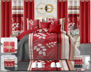 New Stock 24 Pieces Bedding Set king Size Christmas Red Green Home Decoration Bed Sheet Bedding Set 24 Pieces with Curtains