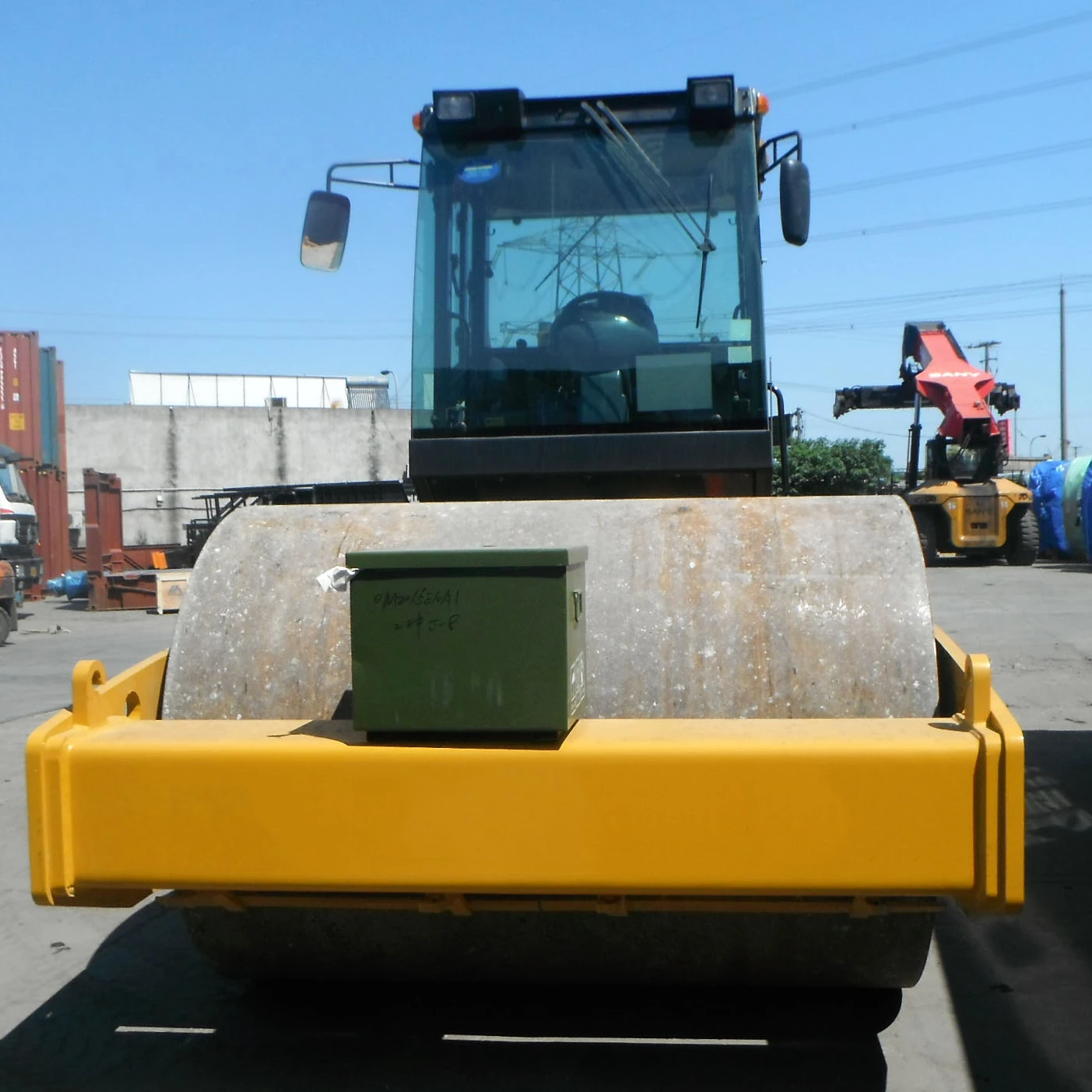 14 ton single drum vibratory road roller xs143j on sale