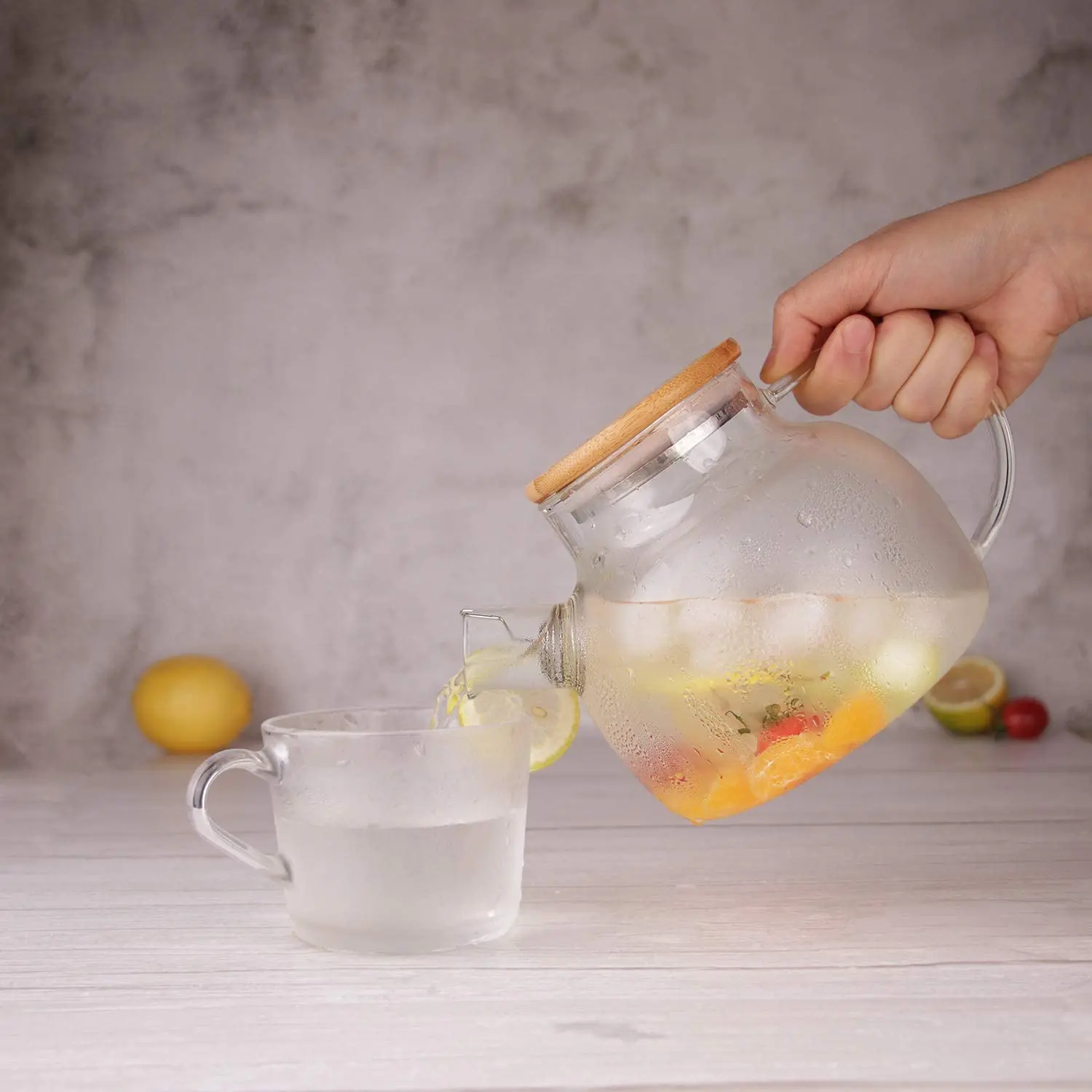 20.3oz - 50.7oz Bamboo Lid Borosilicate Glass Teapot Water Pitcher with  Removable Filter Spout