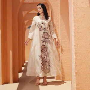 Clothing Manufacturer New Women's Clothing Net Lace Embroidered Muslim Dress Ethnic Heavy Craft Applique Abaya Robe