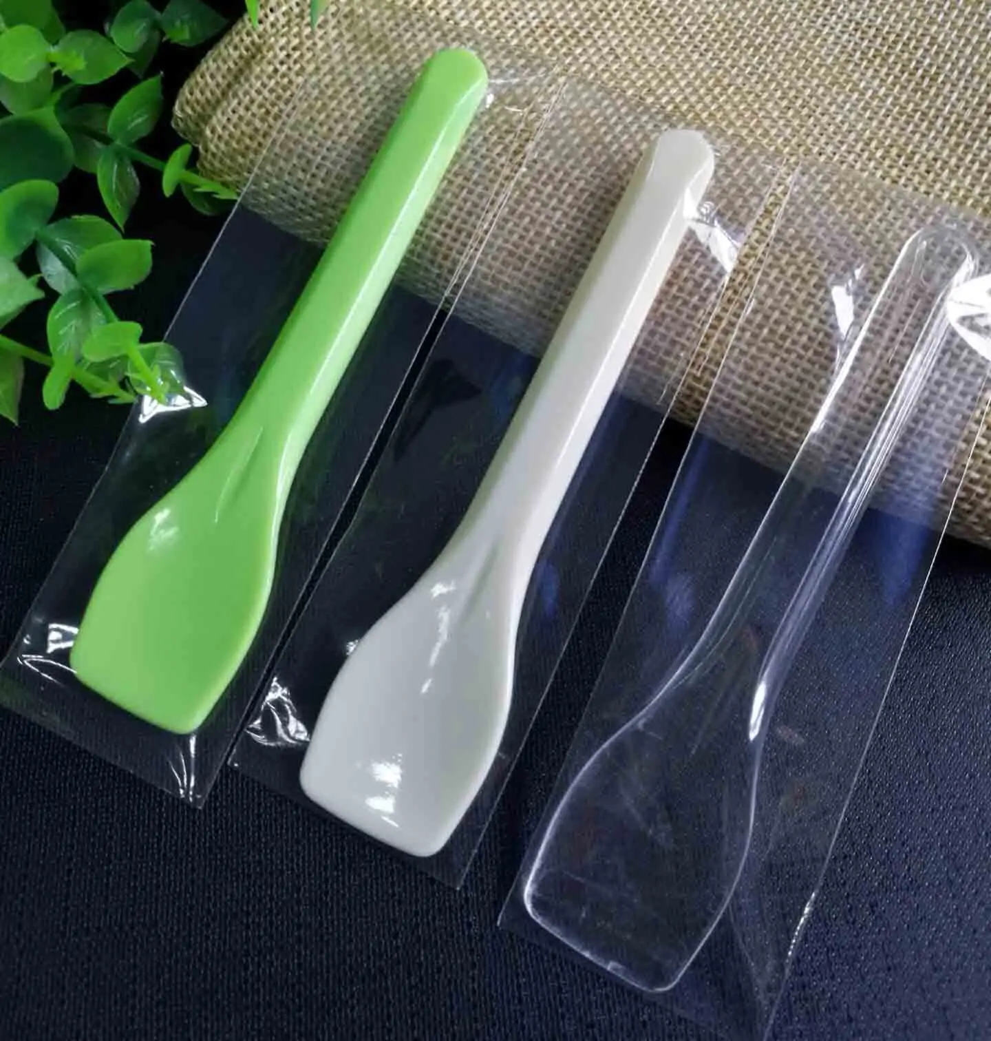 Cuillères à œufs Kimmel - Lot De 6 Grand Modèle | Plastique Blanc Lave-vaissable