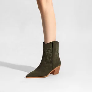 Women's Comfortable Embroidered Western Cowgirl Boots Pointed Toe Mid-Calf Cowboy Boots Customizable OEM/ODM for All Seasons