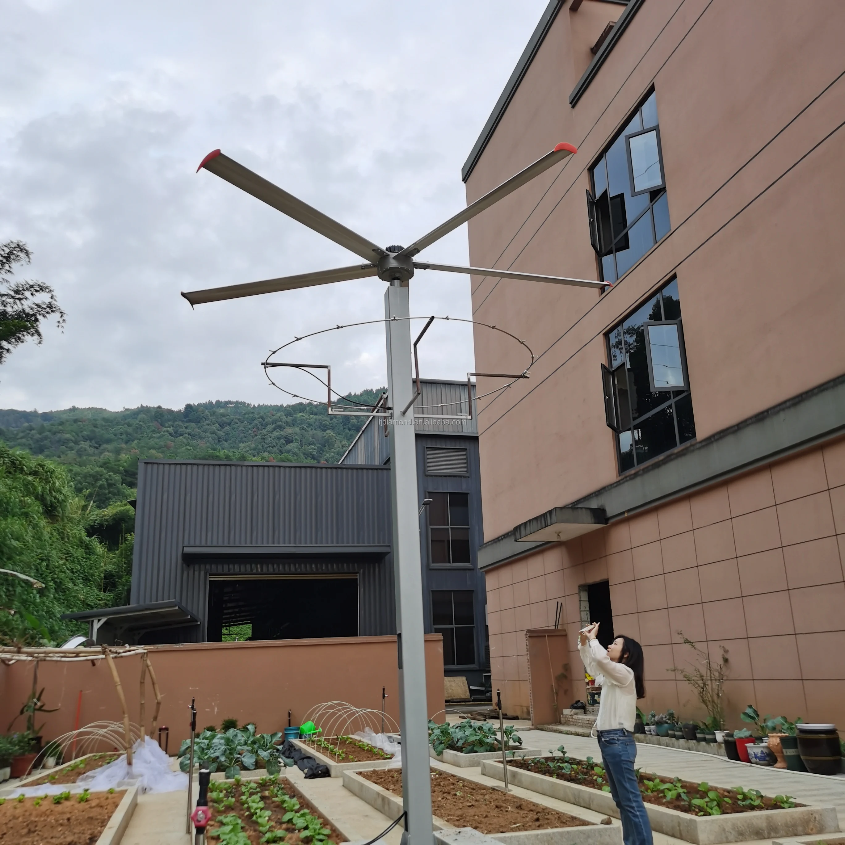 product 12ft 37m pmsm motor  giant fan spray hvls vertical fan pole mist fan-3