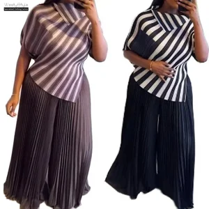 Stylish Plus-Size 2-Piece Set Striped Printed Short Top Wide-Leg Pants Loose Fit Nonwoven Weaving Method Made Comfortable Fabric