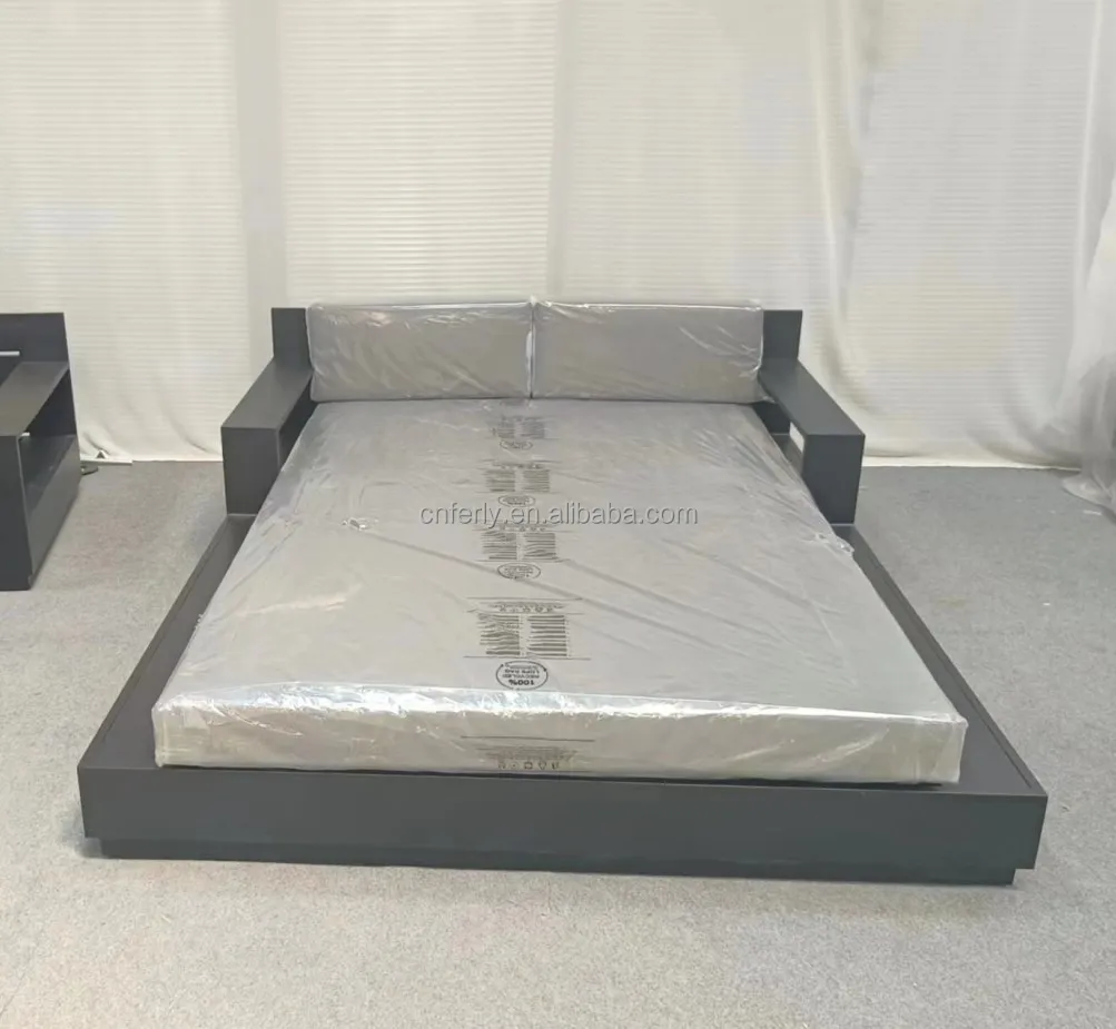 Luxurious New Outdoor Aluminum Sectional Black and White Pool Daybed Versatile Use for Garden Patio Hotels and Villas