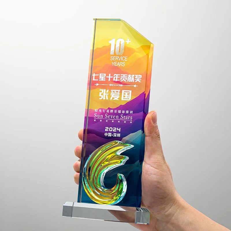 Small Bridge New Custom Business Commemorative Crafts High-Grade Colored Crystal Glass Trophy Team Award With Gift Box