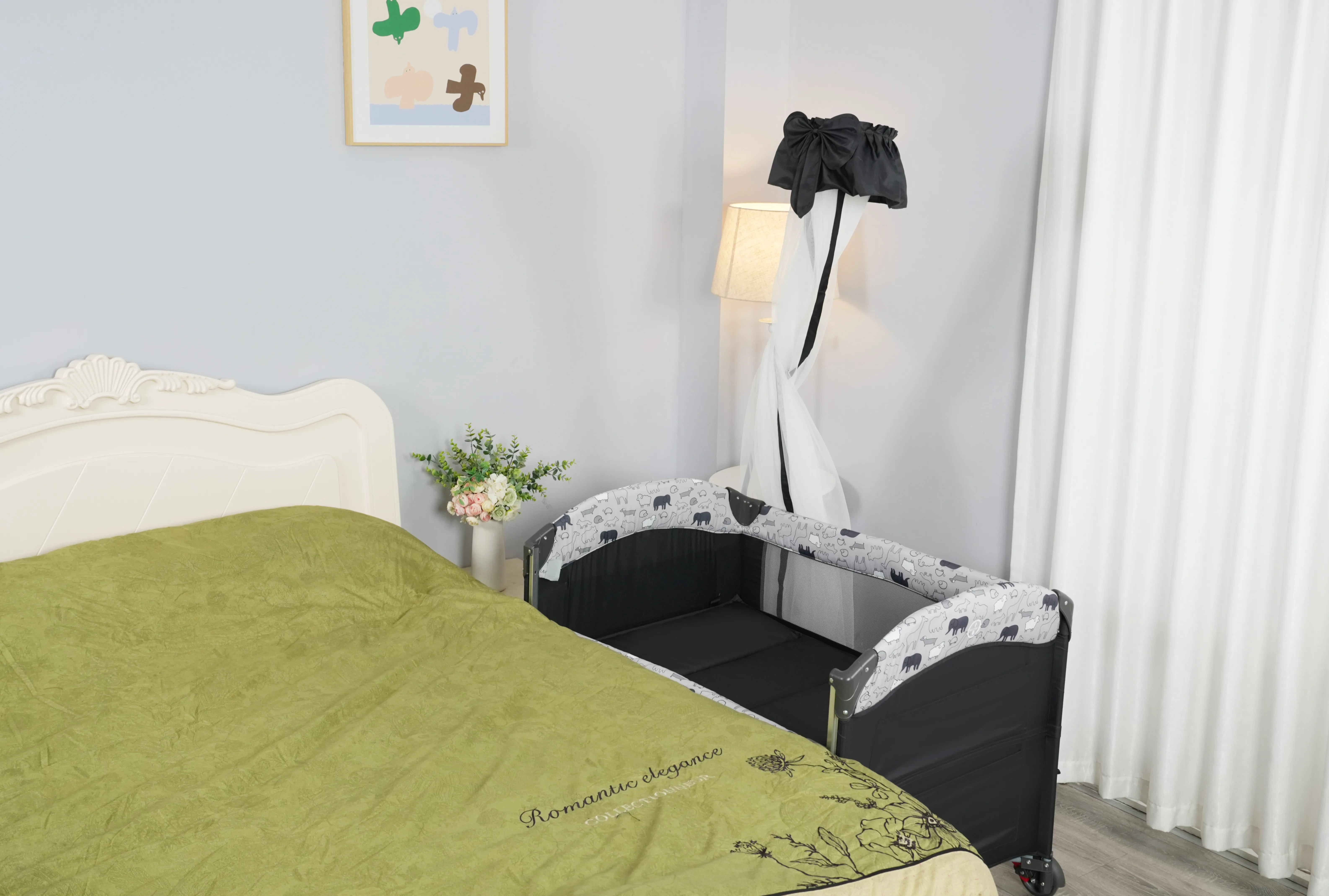 P961XL02 Cool Baby Infant Bassinet Foldable Baby Playpen With Diaper Changer manufacture