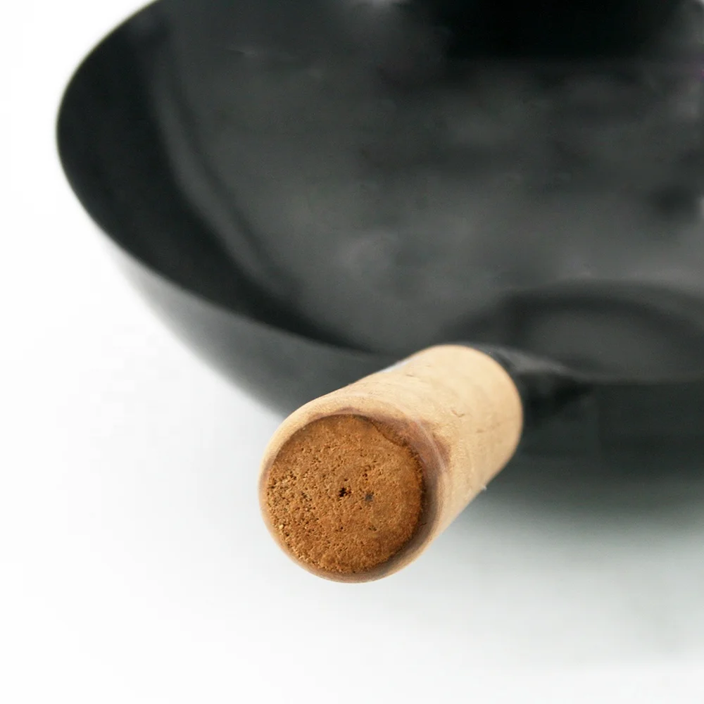 Cast Iron Enamel Wok with Wooden Handle 32 cm Round Fry Pan Health Feature Stainless Steel and Carbon Steel Material