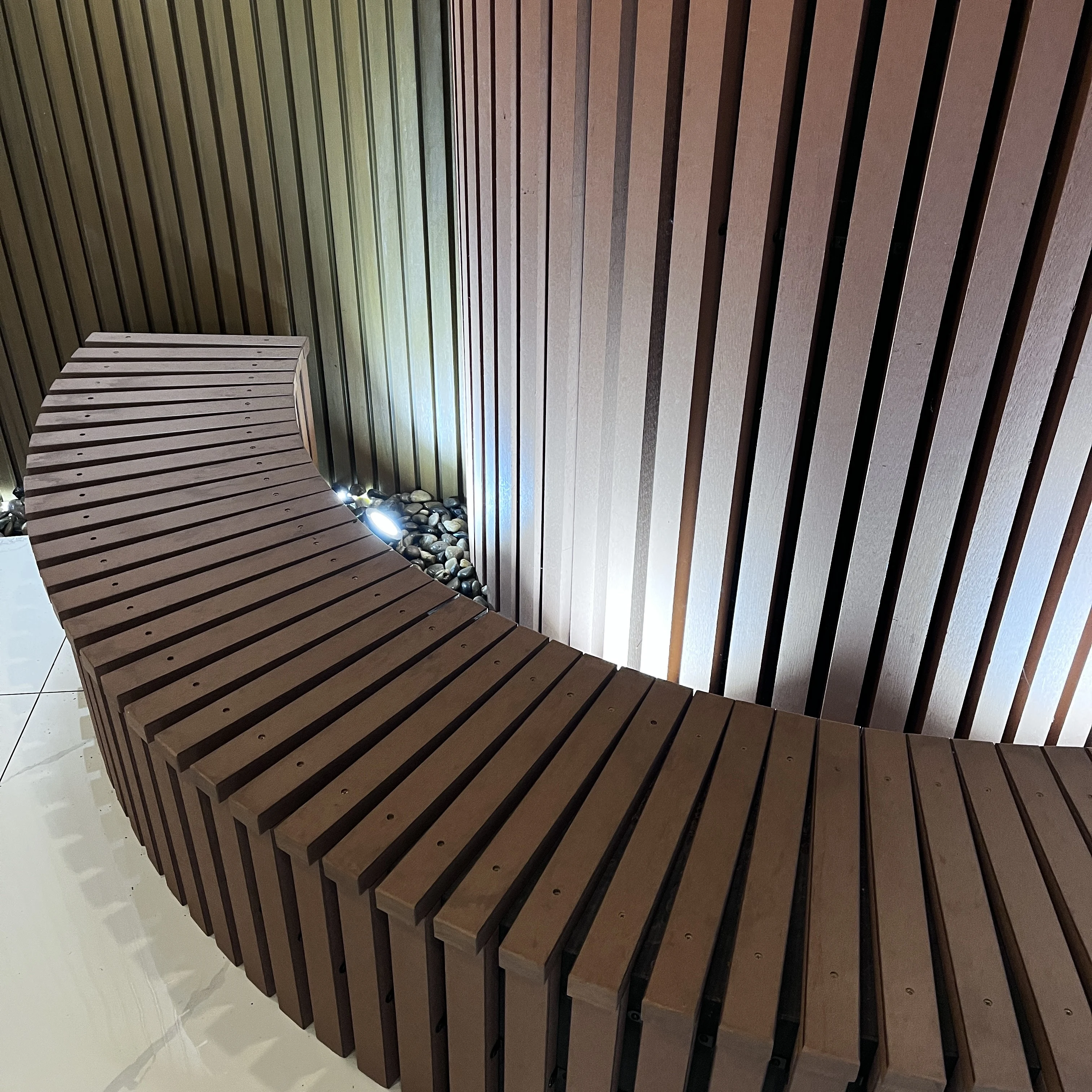 Wpc Wood Composite Wall Cladding Outdoor Decoration Wooden Natural Look Wall Panel Boards Uv Resistant for Garden Rooms Exterior