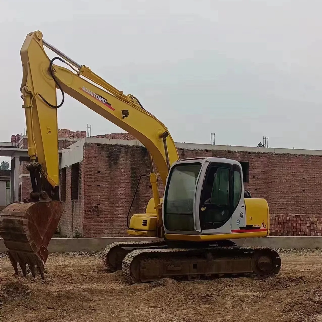 SUMITOMO SH120-7 (Excavators) at Kumamoto, Japan | Buy used
