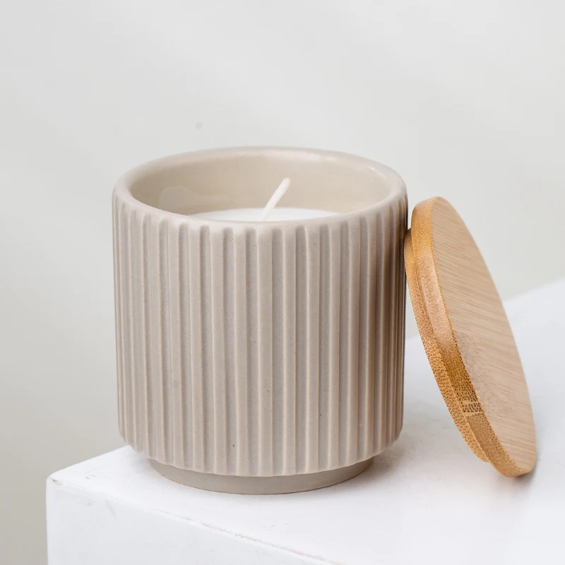 Yuanwang Custom Wholesale Ceramic Candle Vessels Black Empty Candle Jars With Lids For Candle