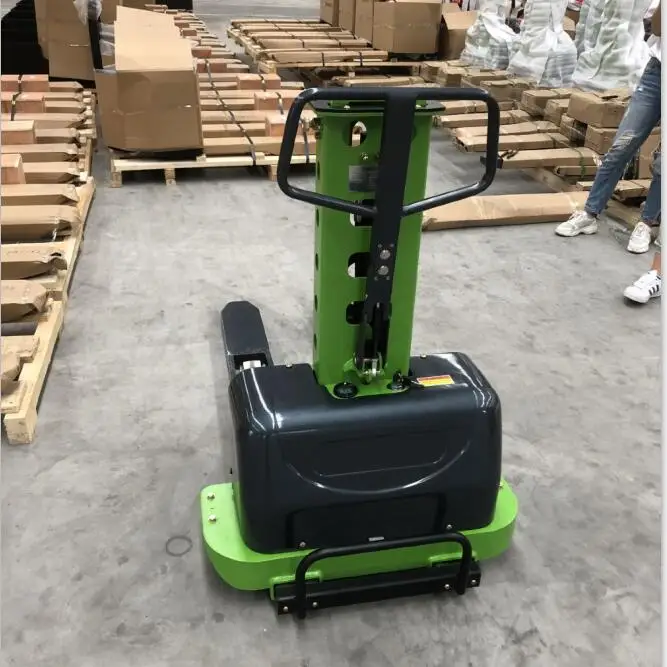 Everlift  Factory Price Self Loading Stacker Max 1500kg 1600mm Semi Forklift Unload in the Truck and  Container