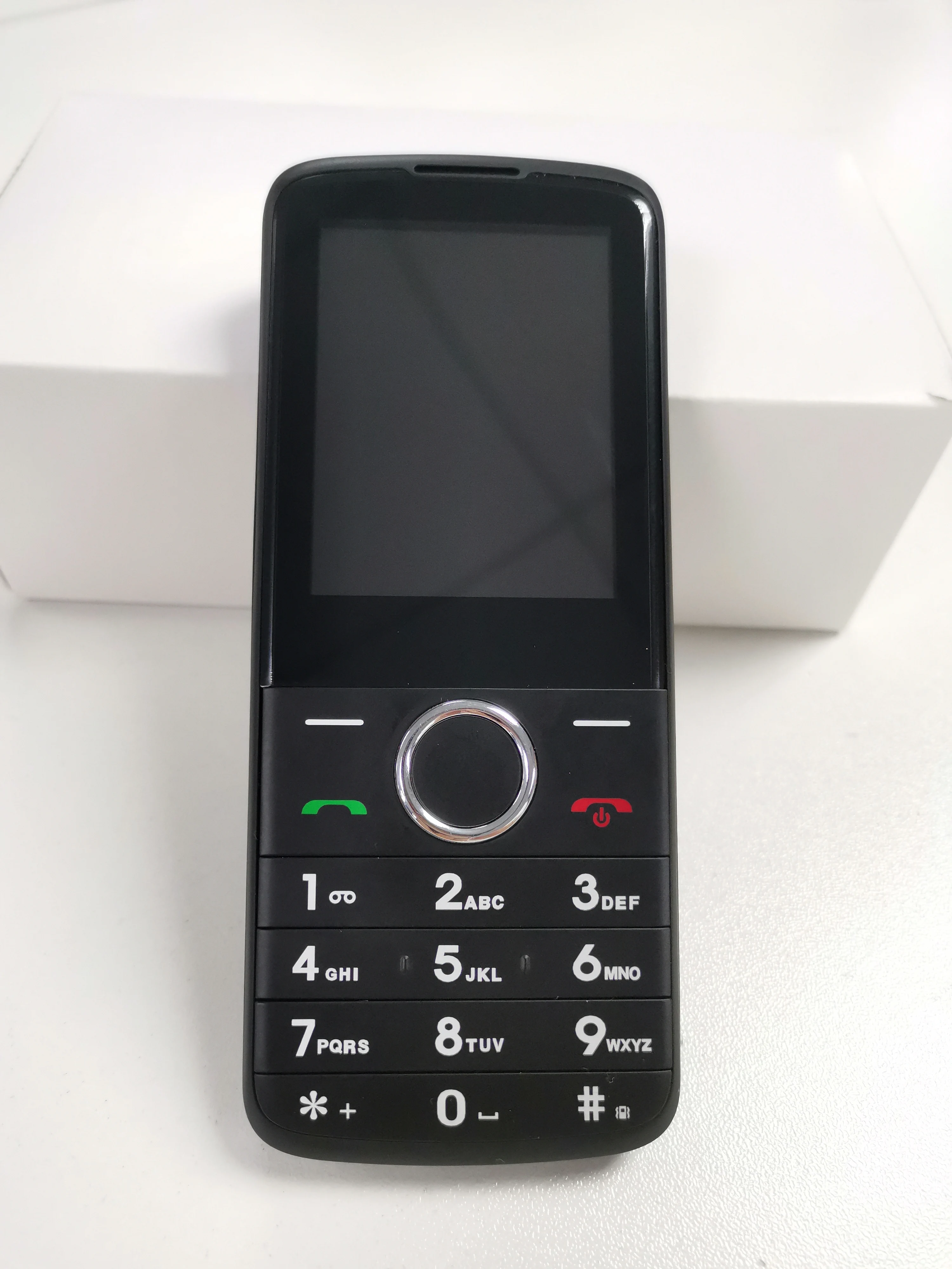 Newest Mocor Simple System Spreadtrum Chipset Keyboard 4G Basic Function Mobile Phone with Low Price