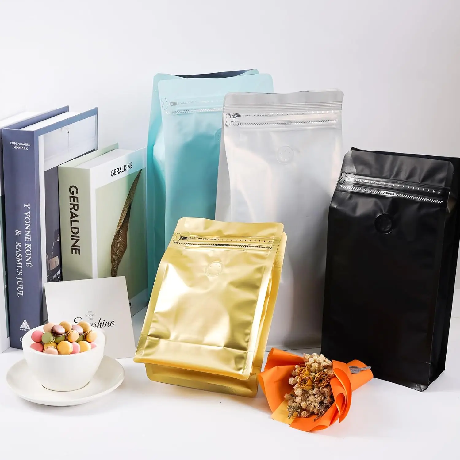 High Quality Luxury Customized Coffee Packaging Bag 250g 500g 1Kg Aluminum Foil Food Pouch Coffee Bag With Valve And Zipper