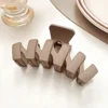 hair claw'1
