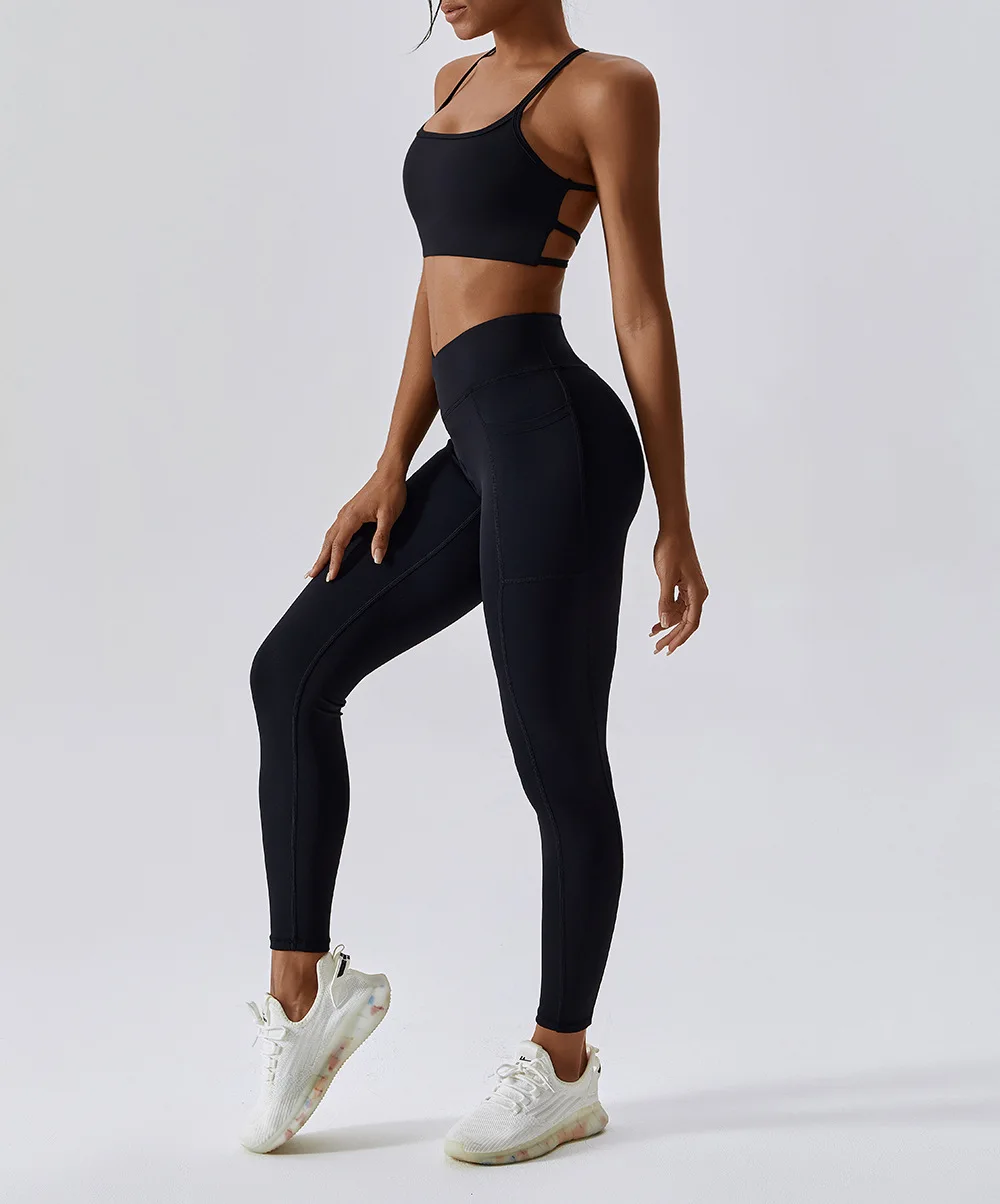 Buy China Wholesale Odm/oem Sexy Women Active Wear Recycled Fabric Yoga  Sports Bra And Leggings & Recycled Fabric Active Wear $8