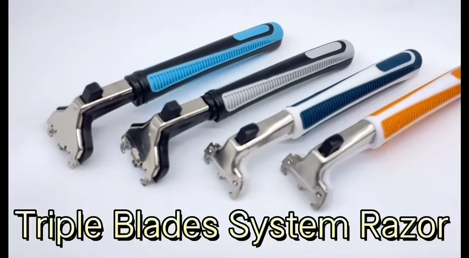 Face Triple Blade Razor Men's Shaving Water Proof Razor With Extra