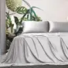Grigio-chiaro