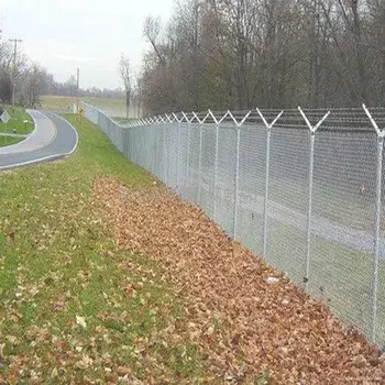 High Quality8 Foot Chain Link Fence72" Black Vinyl Coated Chain Link Fence FabricCyclone Fencechain Link Fence