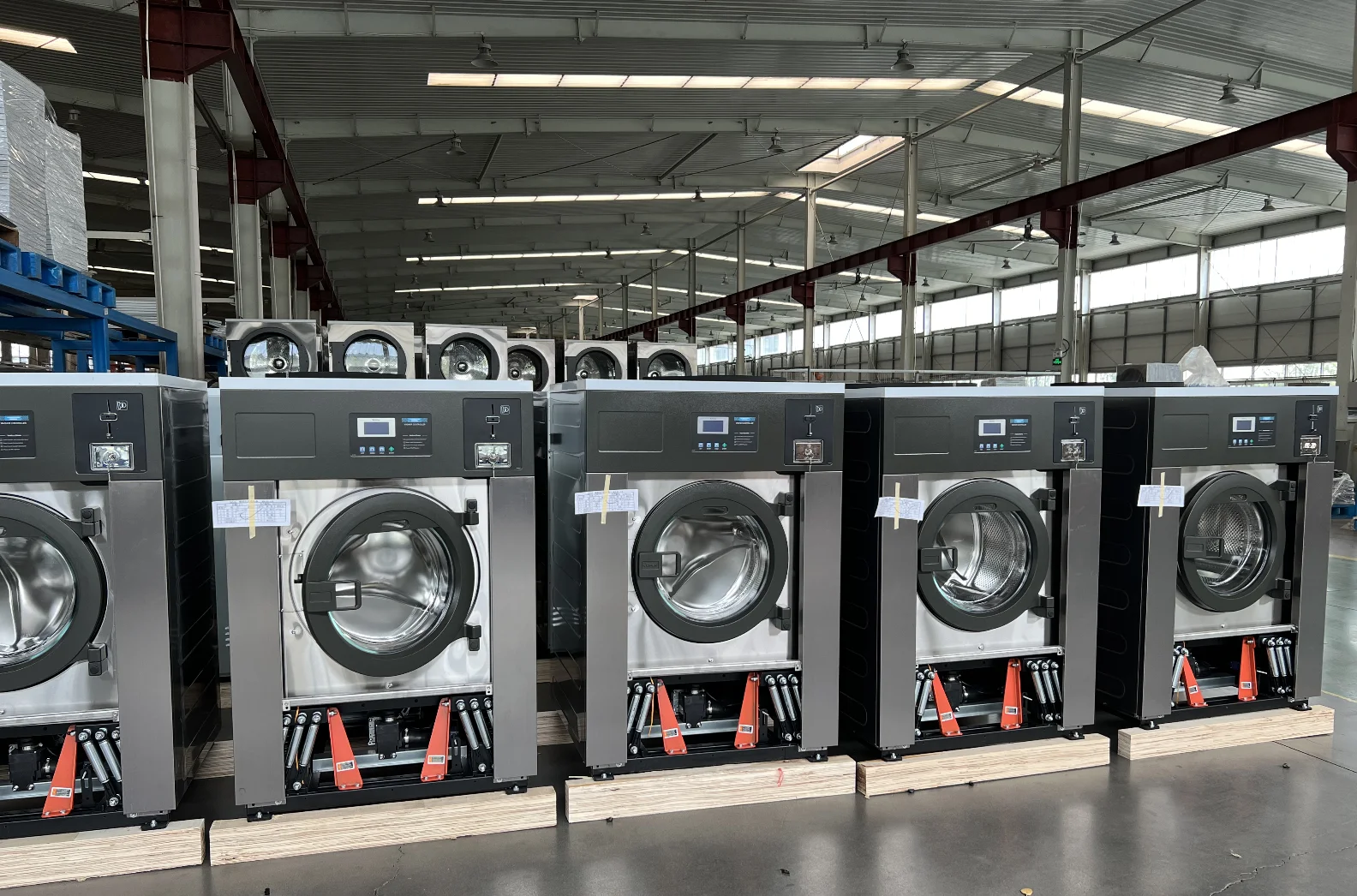 Machine à laver professionnelle 15,5 kg - Matériel blanchisserie - Espace  Hotelier Béziers - 34 Hérault