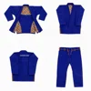 Bleu foncé