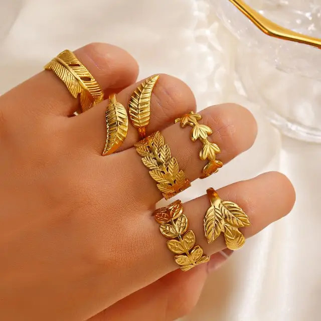 Ins Ocean Style Stainless Steel 18K PVD Plated Shell and Starfish Rings Tarnish Free Rings For Girls