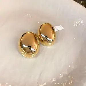 Factory Wholesale Custom Minimalist Designer Drop Oval Large Geometric Gold Plated Alloy Temperament Earrings Women Jewelry