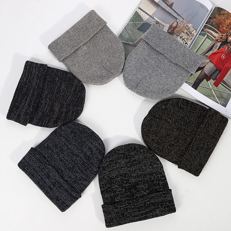 Fashionable Custom Embroidery Logo Solid Color Warm Winter Beanie Knit Hats Manufacturer
