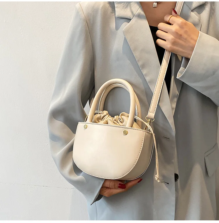 2021 Simple new style pumping bucket bag custom luxury ladies women hand bags women handbags