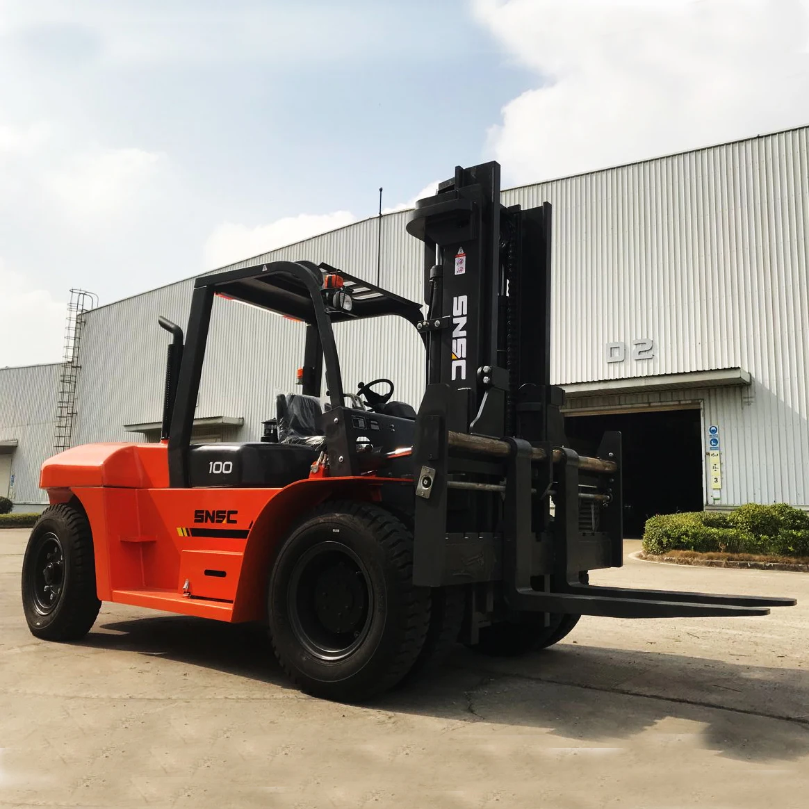 Duplex Mast 10 Ton Diesel Engine Forklift With Glass Lifting Skewer