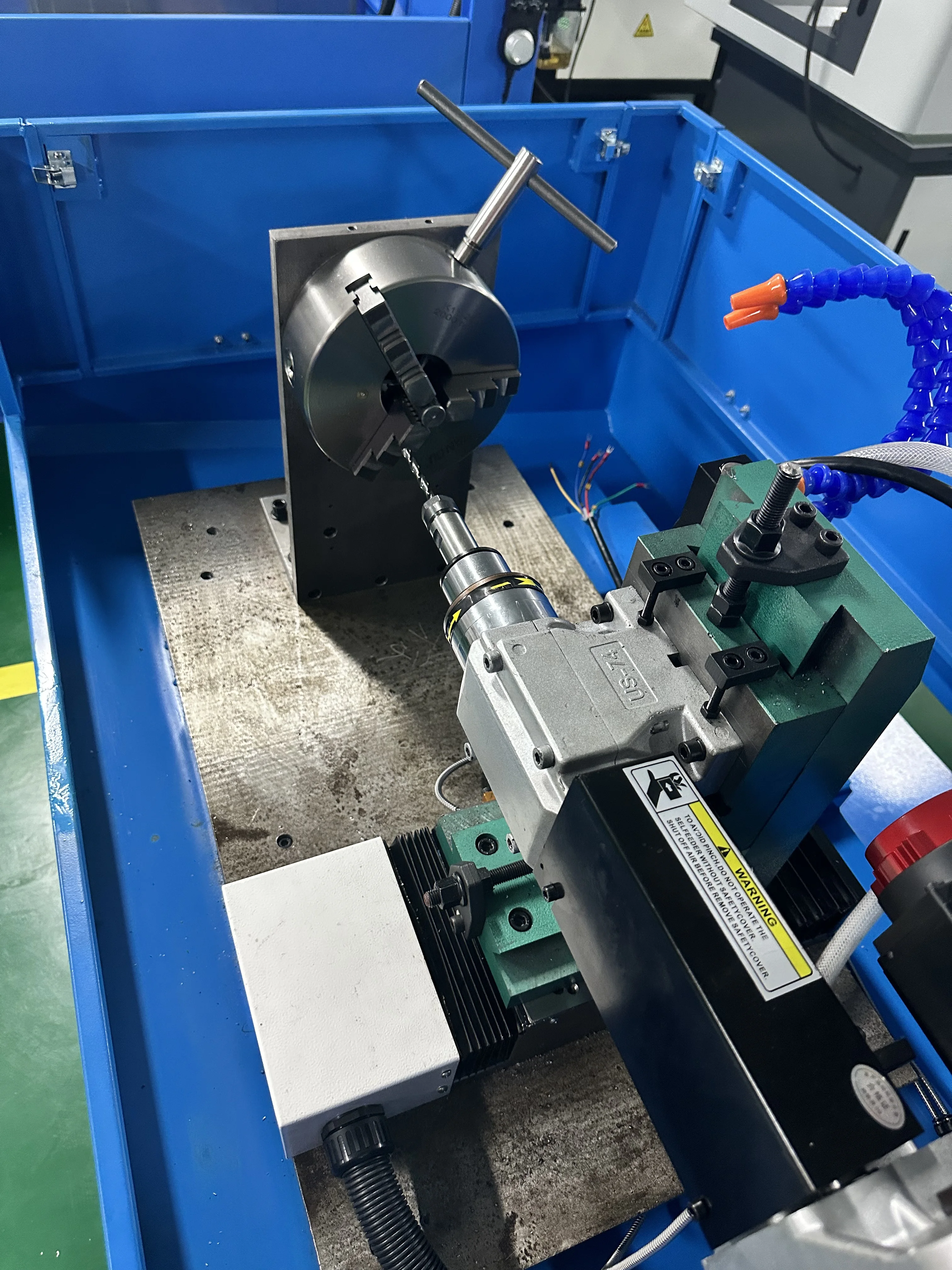 Innovative Design Servo-Powered Horizontal Chuck Drill Press Drilling Machine CNC for Lifting Table
