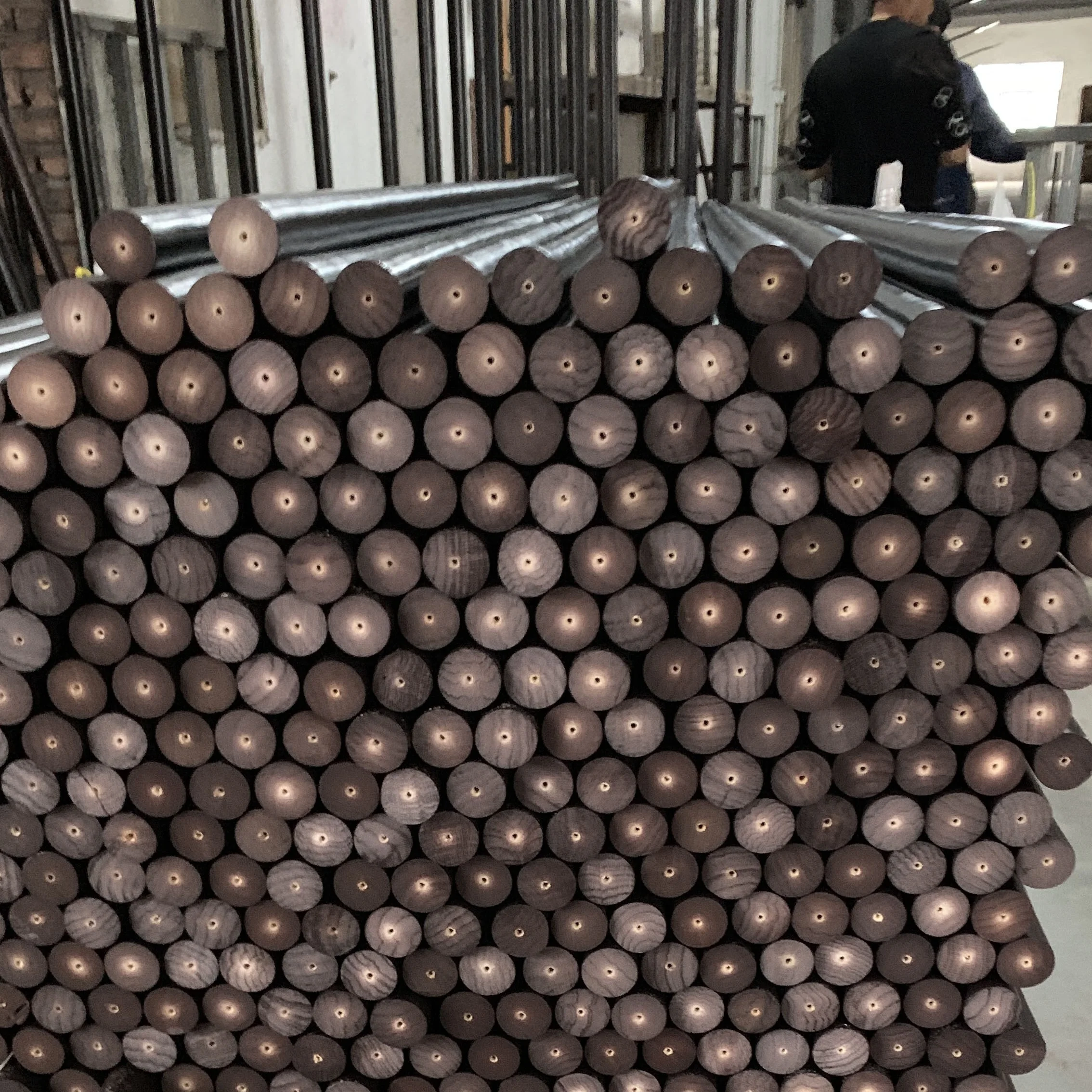 Factory 19MM Wooden Round Curtain Rod 28MM Grape Drapery Rods Wood Curtain Pole 3FT 35MM Dark Purple Solid Wood Round Pole